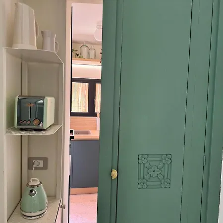 Apartment Trastevere Rooftop Terrace Courtyard Loft *