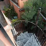 Trastevere Rooftop Terrace Courtyard Loft Appartamento *